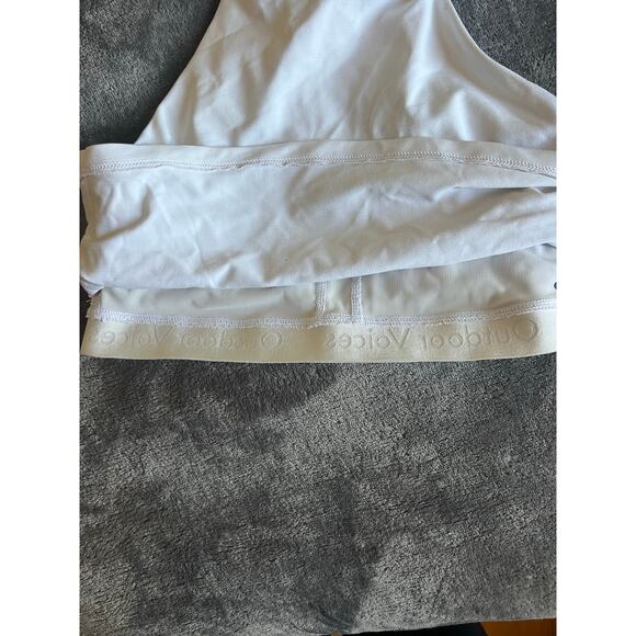 Outdoor Voices Move Free Criss Cross Tank, Size XS - Picture 5 of 7